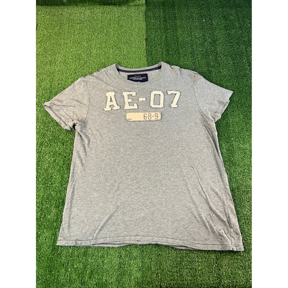 American Eagle Outfitters Mens XL Vintage Fit Heather Grey Graphic T-Shirt AE-07
